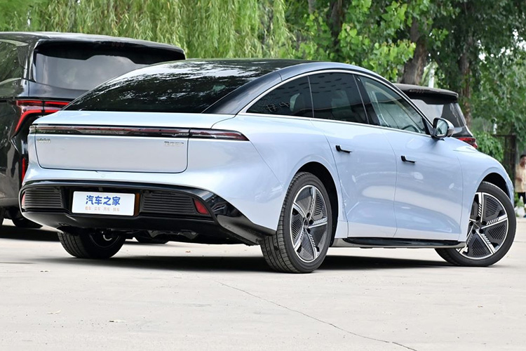 Forthing S7