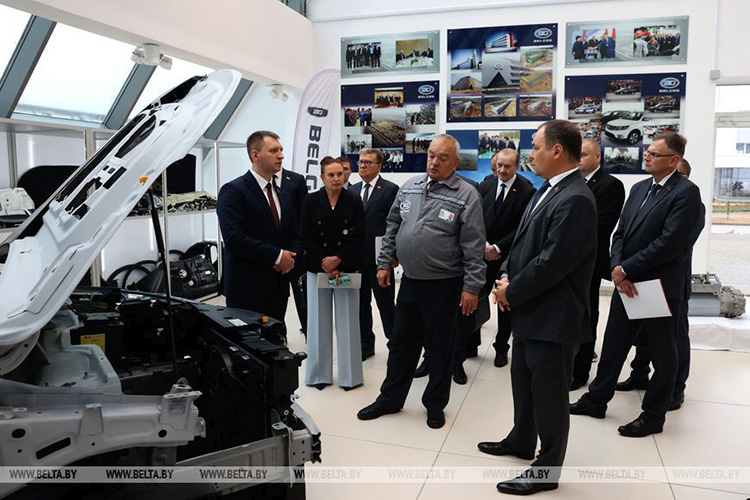 Премьер-министр Роман Головченко «БЕЛДЖИ»