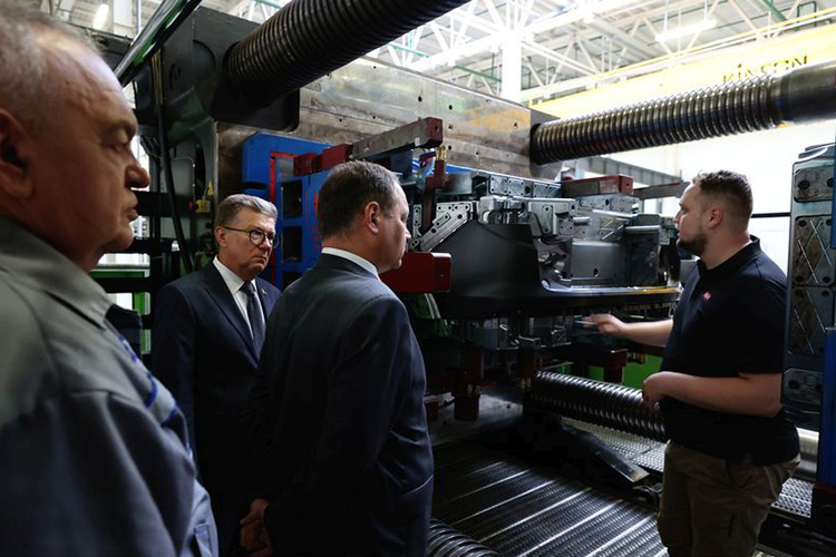 Премьер-министр Роман Головченко «БЕЛДЖИ»