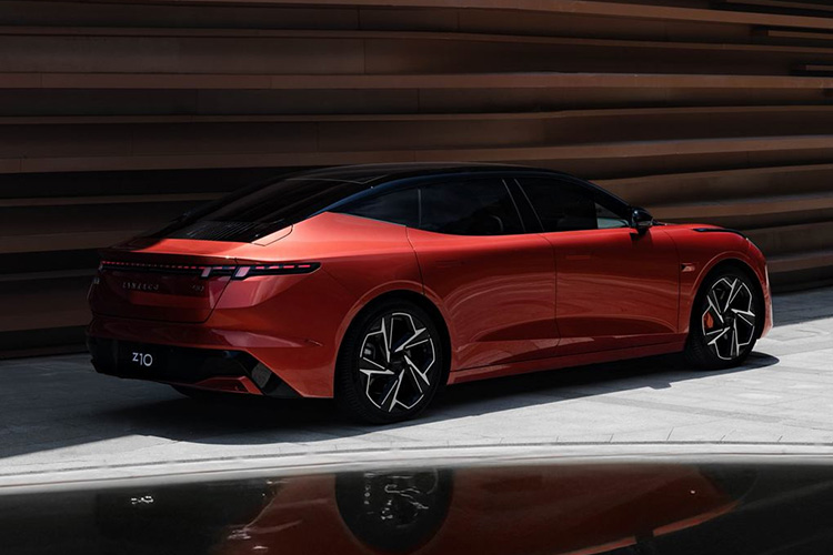 Lynk & Co Z10