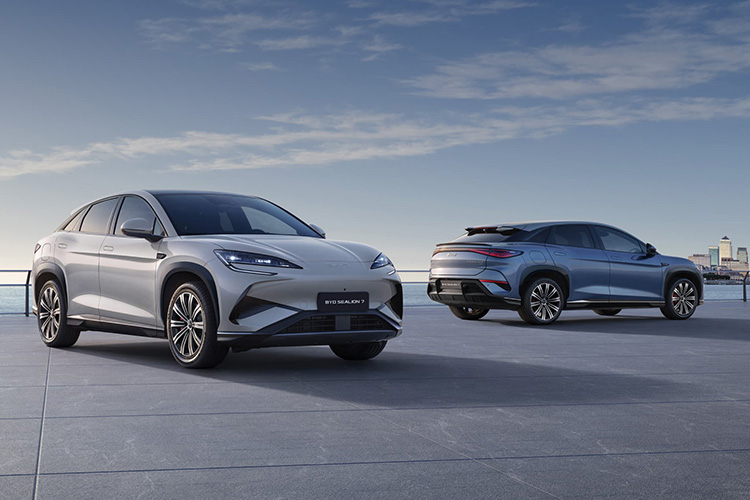 BYD Sealion 7