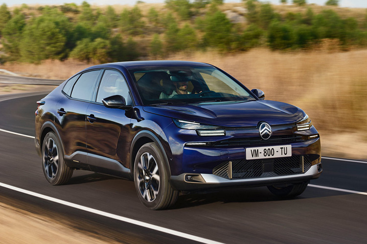 Citroen ё-C4 X