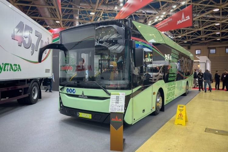 троллейбус МАЗ-303Т