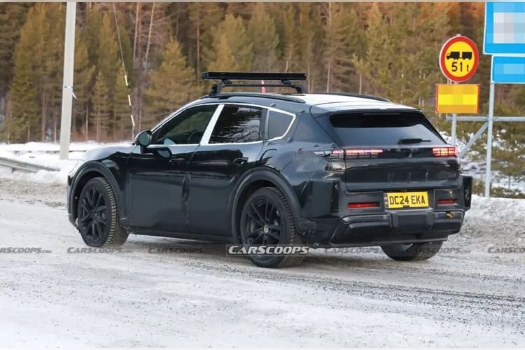 дешевую и компактную модель