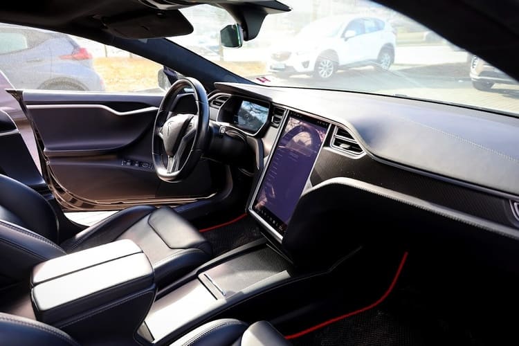 Tesla Model S 75D