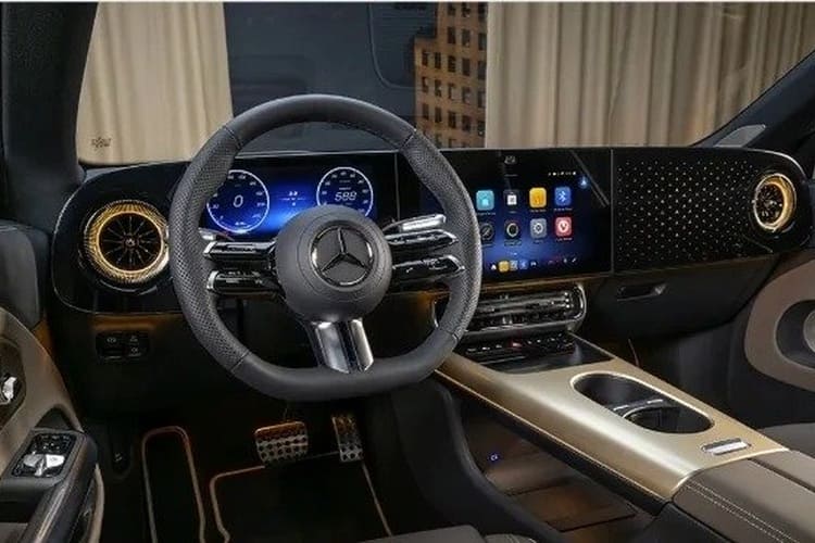 Фото Mercedes-Benz