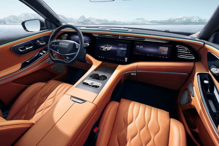 Передняя панель 