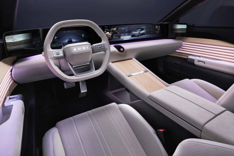 салон концепт AUDI E