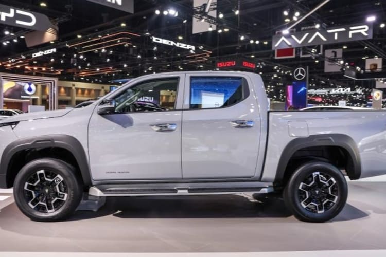 Deepal Hunter K50 можно спутать с исходником от Changan