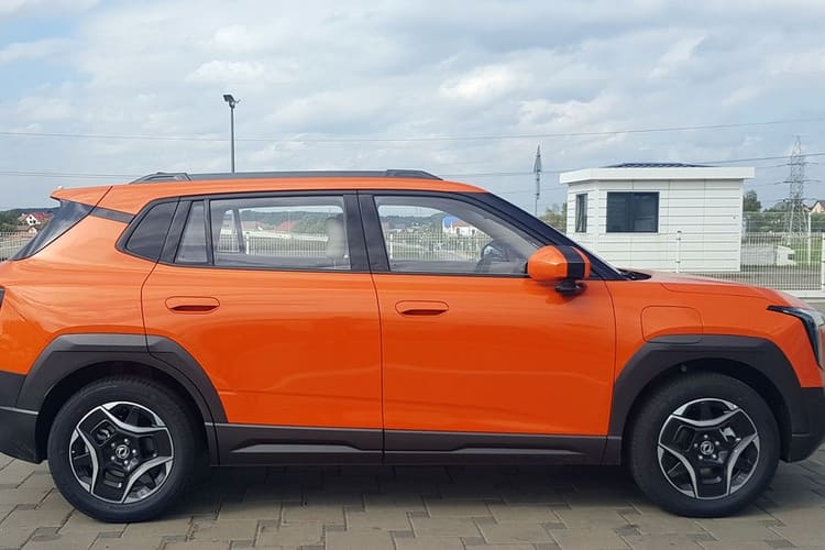 Электрический кроссовер Dongfeng Vigo