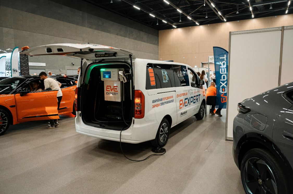 Служба экстренной помощи зарядки электромобилей